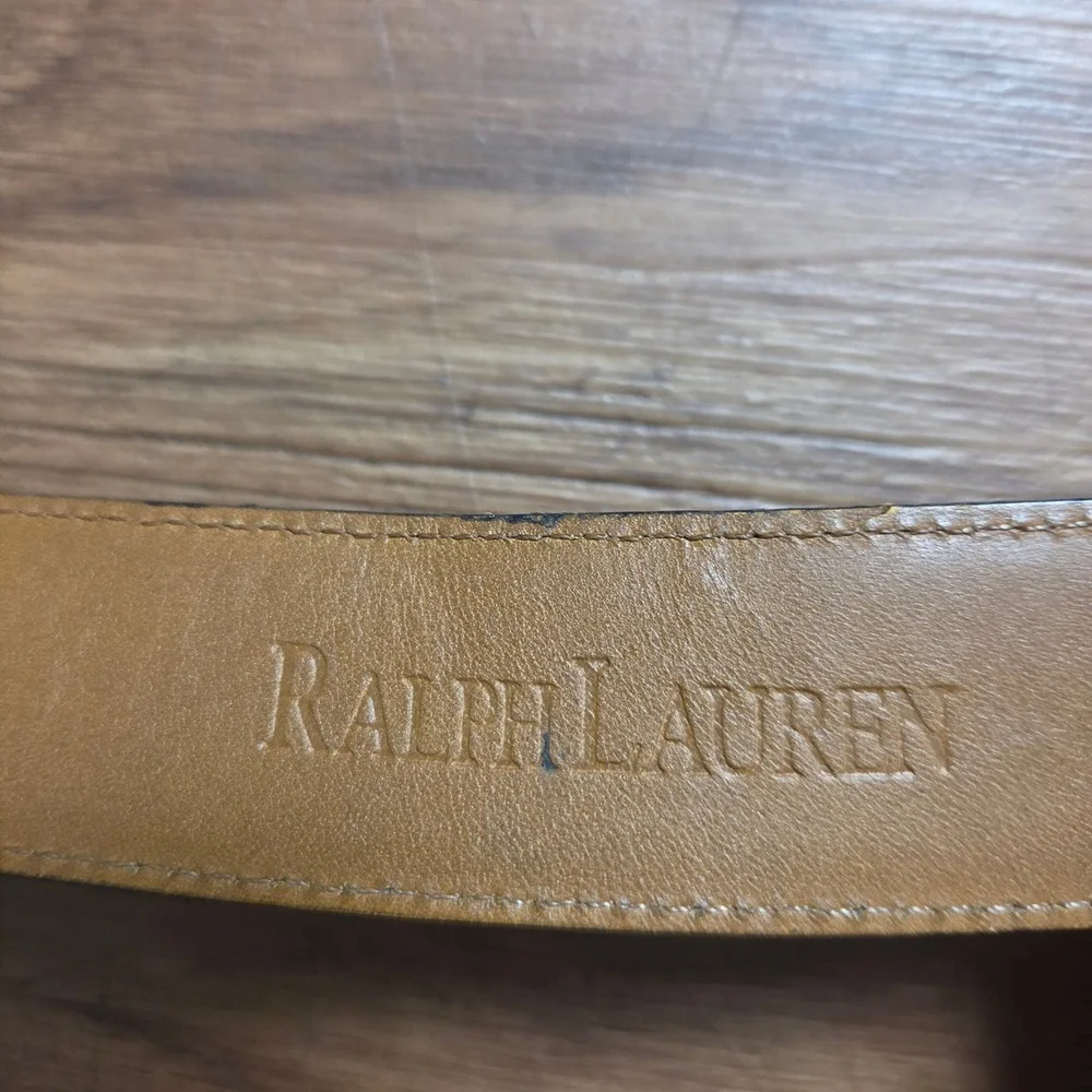 Ralph Lauren Mens Genuine Leather Belt Gold Tone Buckle Medium Minimalist Prep